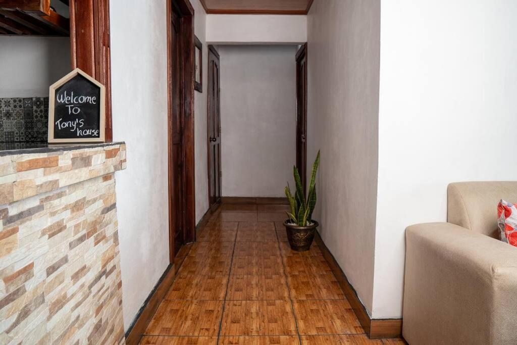 Tony'S House Villa La Fortuna Bagian luar foto